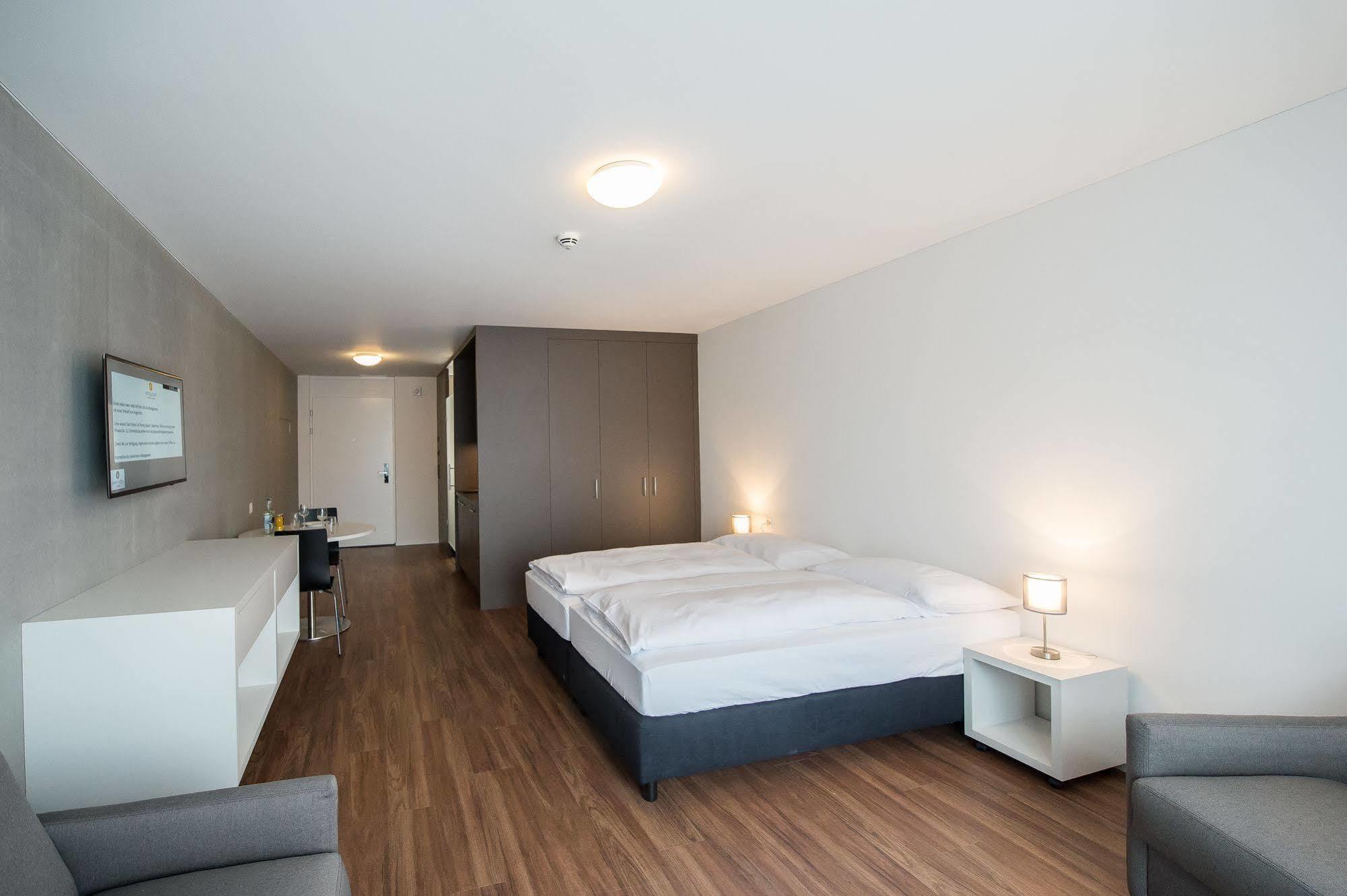 Aparthotel Baden Luaran gambar